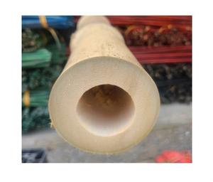 El poste de mayor diámetro de la gama, el poste de bambú natural de 120/150mm es un material ideal para estructuras de construcción. - Product Image 1