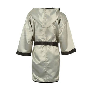 Robe de boxe respirante sur mesure, coupe parfaite, prix bas, logo personnalisé, best-seller, haute qualité - Product Image 4