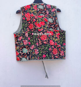 Chaqueta acolchada de algodón Vintage hecha a mano para mujer Kimono abierto frontal de retazos negro diseño impreso transpirable - Product Image 5