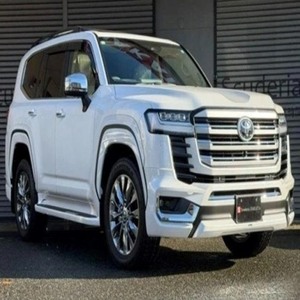 รถยนต์มือสองปี 2026 เครื่องยนต์เบนซิน 3.5 ลิตร ทวินเทอร์โบ แลนด์ครุยเซอร์ VX SUV 8 ที่นั่ง ไฟหน้า LED ยาง R20 เกียร์อัตโนมัติ ขาย - Product Image 1