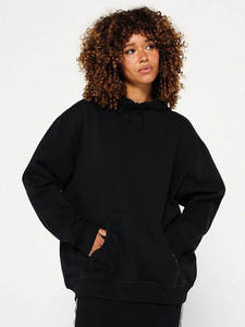 Vente chaude Drop Shoulder Dernières femmes noires essentielles sweat à capuche surdimensionné Anti-rides et respirant sweats à capuche vierges pour les femmes - Product Image 5