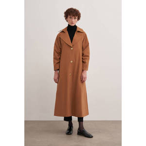 Manteau plissé couleur tan - Vêtement d'extérieur tissé coupe-vent pour l'automne - Product Image 1