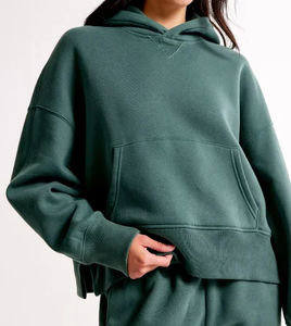 Conjunto de Sudadera con Capucha y Pantalones Cortos de Punto por Encima de la Rodilla para Mujer, Invierno 2025, 100% Algodón Grueso, Color Sólido, Casual, Logotipo Personalizado OEM - Product Image 2