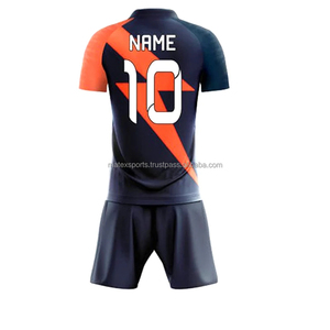 Tenue de football légère de dernière génération, nouveau style, qualité supérieure, couleur unie, en vente - Product Image 3
