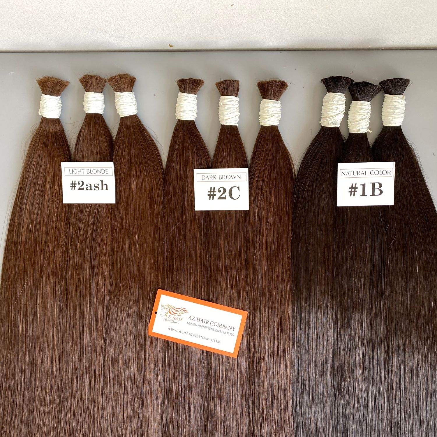 สีน้ำตาล