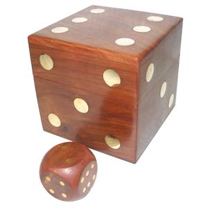 Article décoratif pour la maison de haute qualité Conception unique Jeux en bois Forme carrée Dés Boîte en bois Incrustation Poli Sesham Wood Top Item - Product Image 3