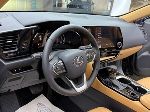 2025 Black NX 200 2.0 CVT (173 hp) Gasolina CVT Volante a la Izquierda R18 SUV Ligero 5 Puertas - Product Image 6