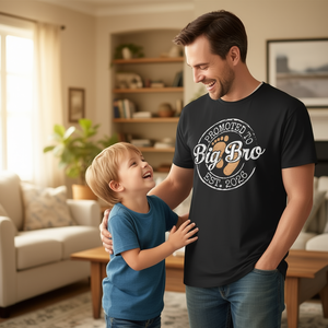 Camiseta para Hermanos con Estampado '2026 Est Established Big Bro' para la Primera Promoción - Product Image 3