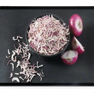 Organic FD Dried Red Onion Flakes Herbojit International Best Grade Super Quality <b>Customized</b> <b>Packaging</b> Home Hotel Use Food <b>Spice</b> - Product Image 1