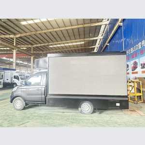 Sedán Foton 4x2 LHD Diésel Usado con Pantalla LED Móvil de 3 Lados P6 P5 P4 para Publicidad Exterior y Transporte de Minería - Product Image 2