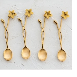 Cuillère en laiton poli haut de gamme pour le thé, faite à la main avec un design élégant, prix bas, personnalisable pour la cuisine et la maison, couverts - Product Image 5