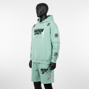 Conjunto de sudadera con capucha y pantalones cortos para hombre, premium, 320 GSM, algodón y poliéster, color verde menta, con logo personalizado impreso. - Product Image 4