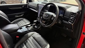 ฟอร์ด เอเวอเรสต์ สปอร์ต แวกอน ปี 2024 พวงมาลัยขวา - Product Image 2