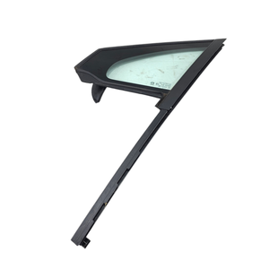 DEFLECTEUR AVANT GAUCHE PEUGEOT 2008 1ère Série 9801476080 (13>) - Product Image 1