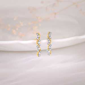 Boucles d'oreilles en diamant de laboratoire Moments ondulés en or Bijoux de qualité supérieure pour femmes élégantes - Product Image 2