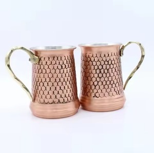 Taza de cobre de diseñador Premium con textura suave y radiante, ideal para cocinas elegantes, bares y colecciones de regalos - Product Image 5