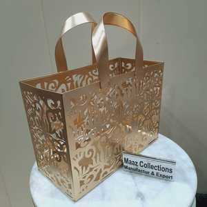 Nouveau panier de rangement en métal Vintage de styliste moderne, Adorable, fait à la main, logo personnalisé imprimé, petit panier - Product Image 1