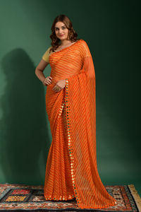 Sari traditionnel indien en mousseline avec magnifique imprimé Leheriya, véritable travail de miroir, toujours tendance pour les femmes, Fabzone - Vêtement de fête - Product Image 4