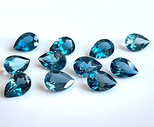 NATURAL London Blue Topaz Pear CUT 6x8mm faceted-Loose ลอนดอนบลูโทแพซ - Product Image 4