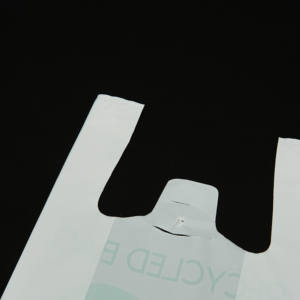 Fabricant de sacs en plastique de T-shirt transparent recyclable écologique pour supermarché au Vietnam Produits ménagers - Product Image 3