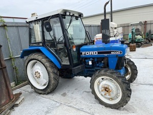 รถแทรกเตอร์ฟอร์ด TW 36 คุณภาพพรีเมียม รถแทรกเตอร์การเกษตรที่เชื่อถือได้สำหรับขาย - Product Image 4