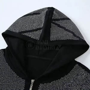 บริการ OEM ขั้นต่ำในการสั่งซื้อน้อย คุณภาพสูง ออกแบบโลโก้ตามสั่ง ชุดวอร์มผู้ชายประดับเพชร ระบายอากาศได้ดี สำหรับฤดูหนาว ขายส่ง ราคาถูก - Product Image 6