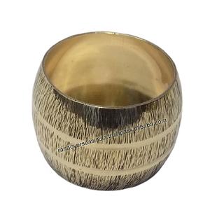 Servilletero de latón de gran oferta decorativo moderno para el hogar, cocina, comedor, cenas, fiestas a un precio asequible - Product Image 1