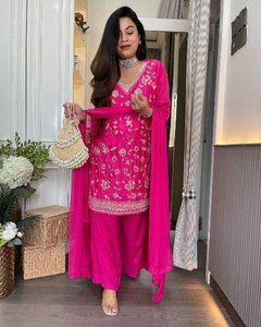 Conjunto de Salwar y Dupatta de Diseño Moderno Inspirado en Bollywood, Hecho a Mano, en Colores Vivos, Colección de Kurta al por Mayor - Product Image 2
