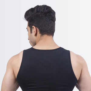 Débardeur personnalisé de qualité supérieure pour hommes débardeur à la mode en polyester respirant à séchage rapide pour hommes bon marché - Product Image 5