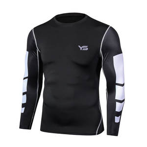 Vêtements pour adultes en stock Chemise de compression en polyester respirant de taille personnalisée Rash Guard pour adultes - Product Image 1