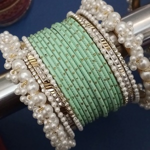 Juego de Brazaletes de Moda con Bordado a Mano de la Mejor Calidad, Venta Caliente, Estilo Lujoso para Damas, Colección de Joyería Nupcial, Brazaletes Chudiyan - Product Image 2