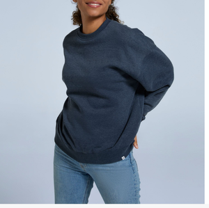 Femmes sur mesure surdimensionné col rond sweat goutte épaule à manches longues pull solide couleur unie lavage à l'acide délavé à la pierre - Product Image 6