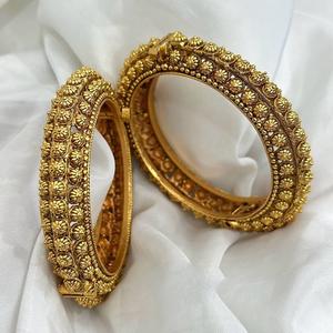 Beautiful Look Trendy <b>Gold</b> Plated With <b>Antique</b> Matte Finish Two Set OF <b>Bangles</b> Stylish <b>Bangles</b> Set for Women For Wedding Wear - Product Image 1
