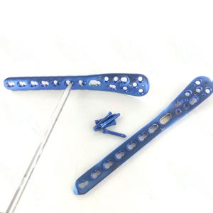 Verrouillage du Tibia distal médial 3.5mm L + R avec vis Lot 155 Pcs - Product Image 1