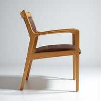 Chaise de salle à manger en teck massif de style mid-century, dossier incurvé rembourré, assise en cuir véritable capitonnée, écologique, imperméable et durable