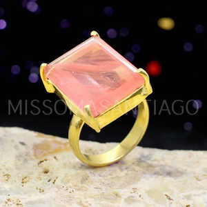 Anillo fino chapado en oro para hombre con cristal craquelado de cereza y bisel de corte de jade, joyería de moda de perlas para bodas - Product Image 4
