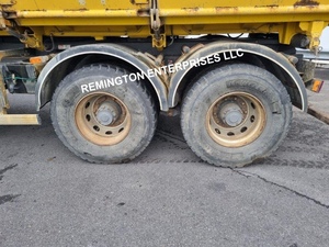 <span class=keywords><strong>Camion</strong></span> benne <span class=keywords><strong>Renault</strong></span> Kerax 380.26 6 de 2004, capacité 31-40T, diesel, transmission manuelle, utilisé pour la construction urbaine et le transport minier - Product Image 5