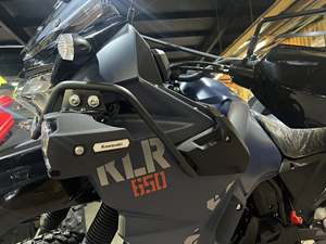 Oferta 2027: Motocicleta Kawasaki KLR 650 S ABS Nueva de Aventura con 3 Años de Garantía - Product Image 3