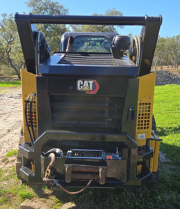 Cargadora compacta Cat 289D3 de alta calidad, diseñada para proyectos de construcción exigentes, con motor confiable y capacidad de elevación superior. - Product Image 5