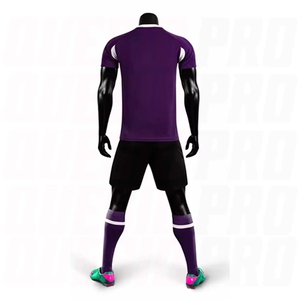 Conjunto de Uniforme de Fútbol Personalizado por Sublimación para Niños, Color Blanco y Verde Menta, de Secado Rápido y Transpirable, con Pantalones Cortos para Niños - Product Image 3
