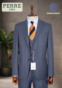 Traje de Negocios para Hombre PERRE, Estilo Británico, Gris Oscuro, Cuello Mao, Doble Botonadura, Antiarrugas, Corte Regular, 100% Poliéster - Product Image 4
