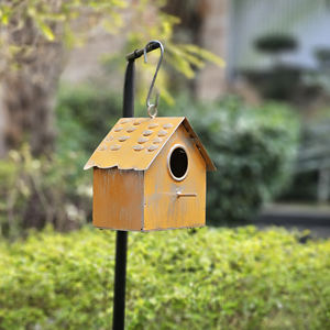 Casita para Pájaros de Metal Rústico Antiguo para Decoración de Jardín Exterior - Product Image 6