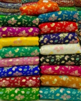 Tela estampada Banarasi, material suave con apariencia de seda para trajes étnicos de mujer, sari, lehenga, dupatta, suministro al por mayor