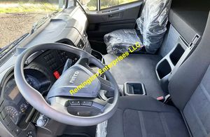 <span class=keywords><strong>Camion</strong></span> Trattore IVECO <span class=keywords><strong>Trakker</strong></span> 420 6x4 Usato 2022, Autocarro Ribaltabile 2023 per Trasporto Pesante, Cabina Bianca, Diesel - Product Image 6