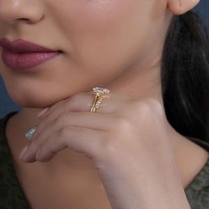 Anillo de Compromiso de Oro de 14K con Diamante Cultivado en Laboratorio con Corte Radiante Certificado por IGI, el Mejor Diseño, para Regalos al Mejor Precio - Product Image 2