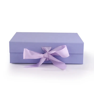 Caja de papel Kraft plegable reutilizable de estilo lujoso al por mayor, cinta en relieve, envío plano, laminación mate reciclada para regalo - Product Image 6