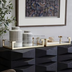 Plateau de service rectangulaire en or élégant avec design complexe et finition lisse, idéal pour une décoration intérieure élégante et divertissante - Product Image 6