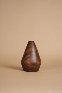 Vase en bois naturel avec finition lisse Vase en bois d'acacia artisanal pour la décoration de la maison élégante Design unique - Product Image 6