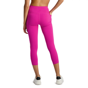 Nouveauté, service OEM, leggings capri pour femmes, couleur unie, leggings capri pour femmes fabriqués au Pakistan, leggings capri pour femmes, design personnalisé - Product Image 3