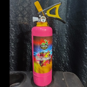 Bébé sexe révélé houx poudre Blaster feux d'artifice pulvérisation de farine de maïs pour Halloween et nouvel an fête décoration fournitures - Product Image 1